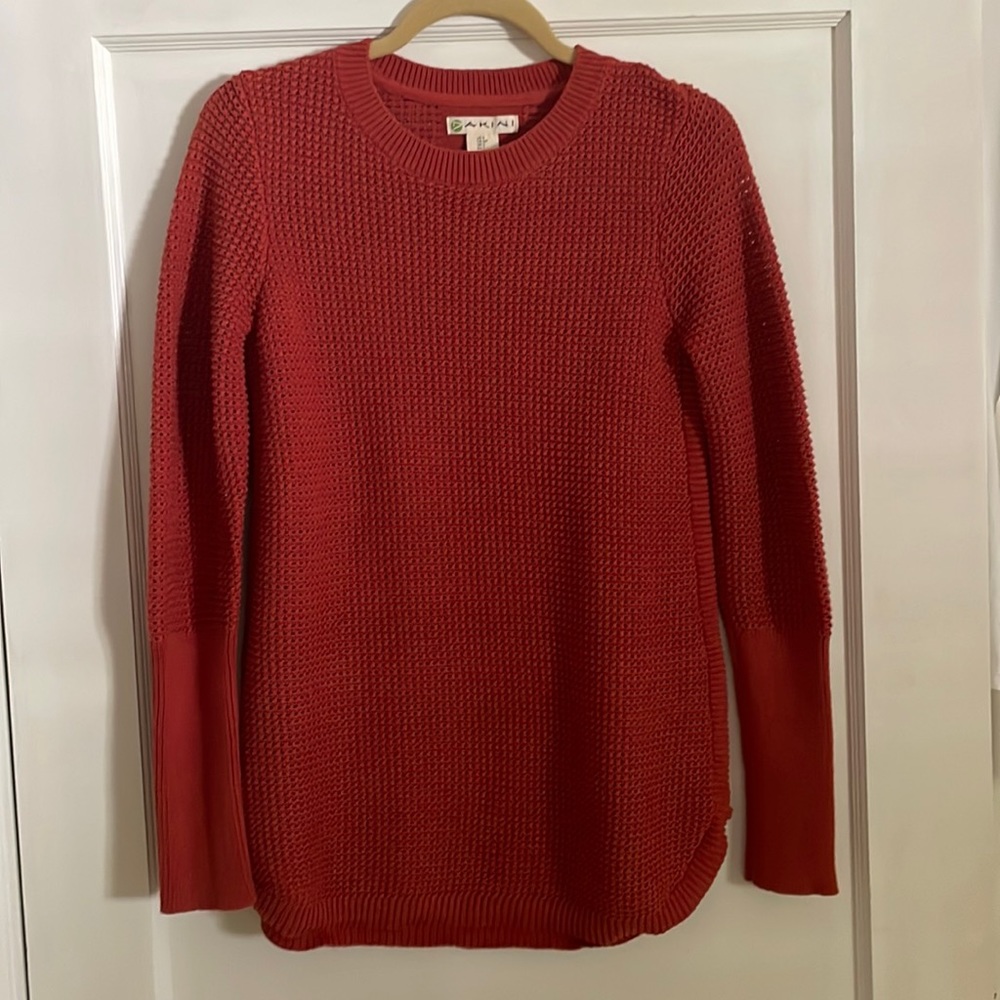 Cotton polyester rust colored sweater! Very comfortable style!!